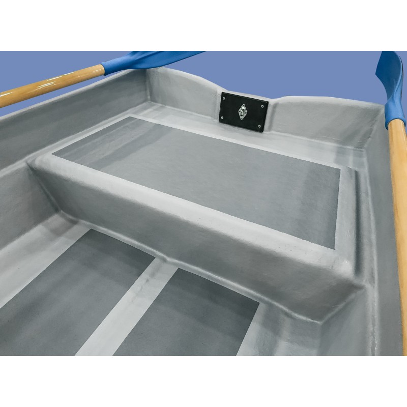 Лодка пластиковая Афалина 315