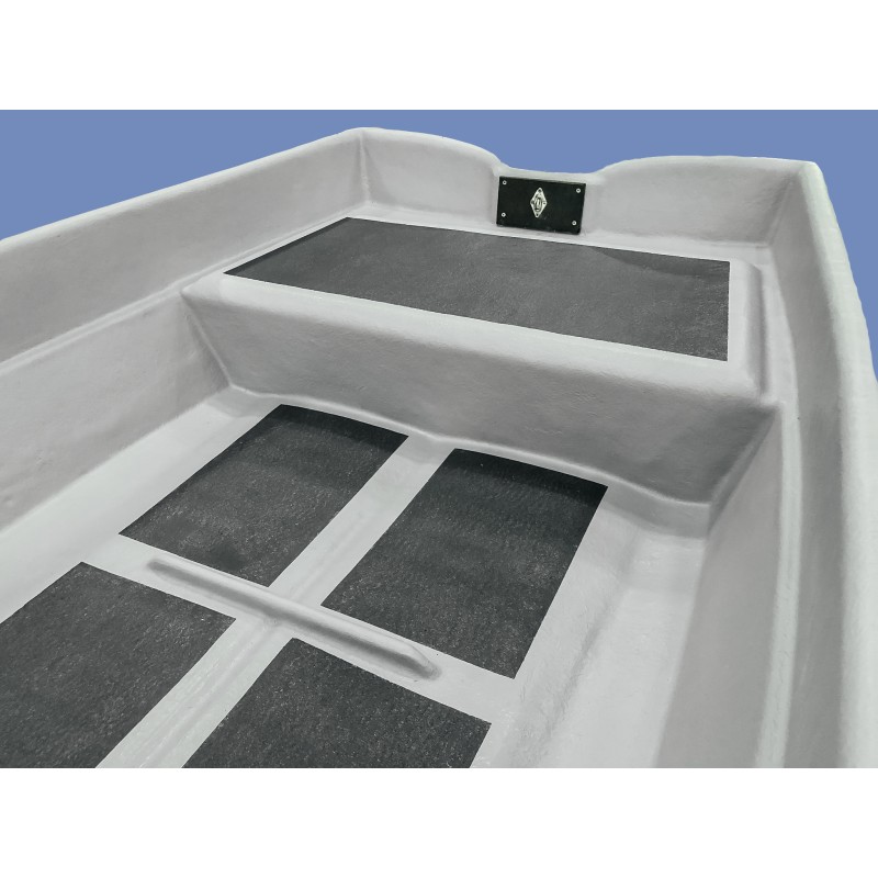 Лодка пластиковая Афалина 360