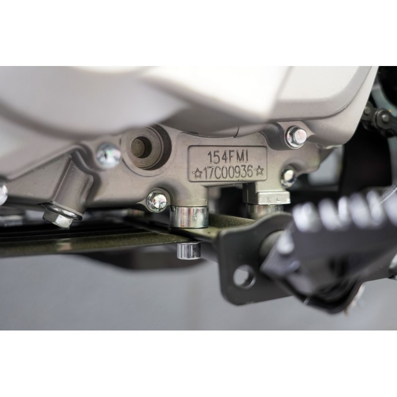 Питбайк SSSR Core 125e A 17/14 Red Cat Mask