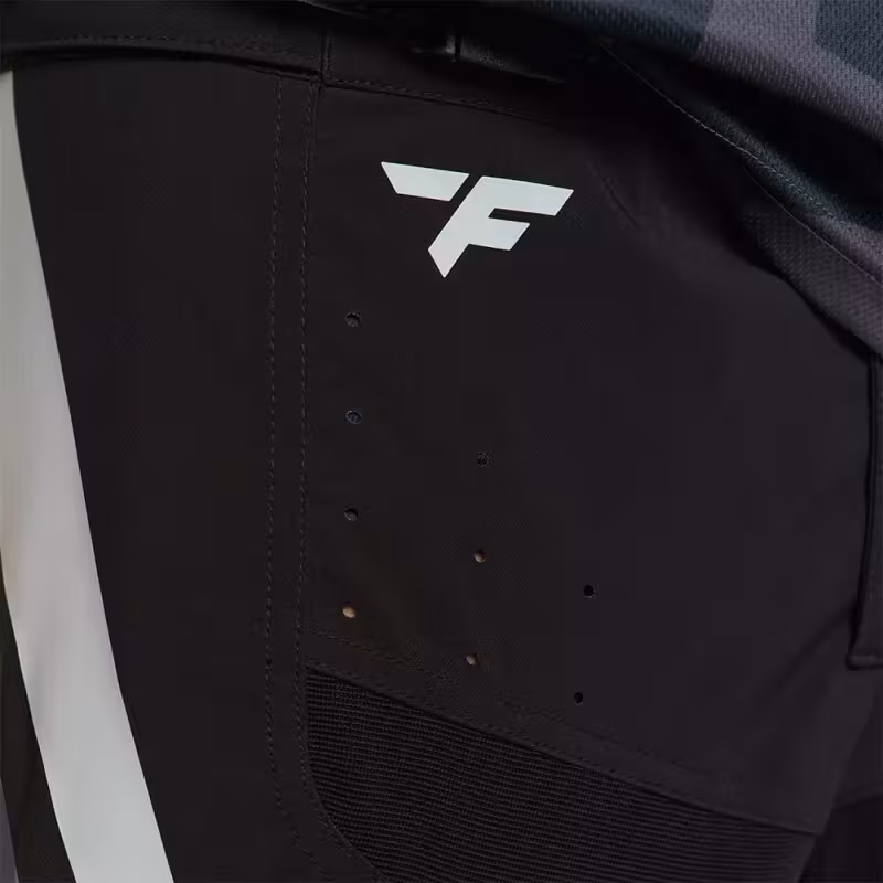 Мотобрюки мужские Finntrail Enduro 4610 Graphite, полиэстер, черный, размер 48-50 (M),  170-180 см