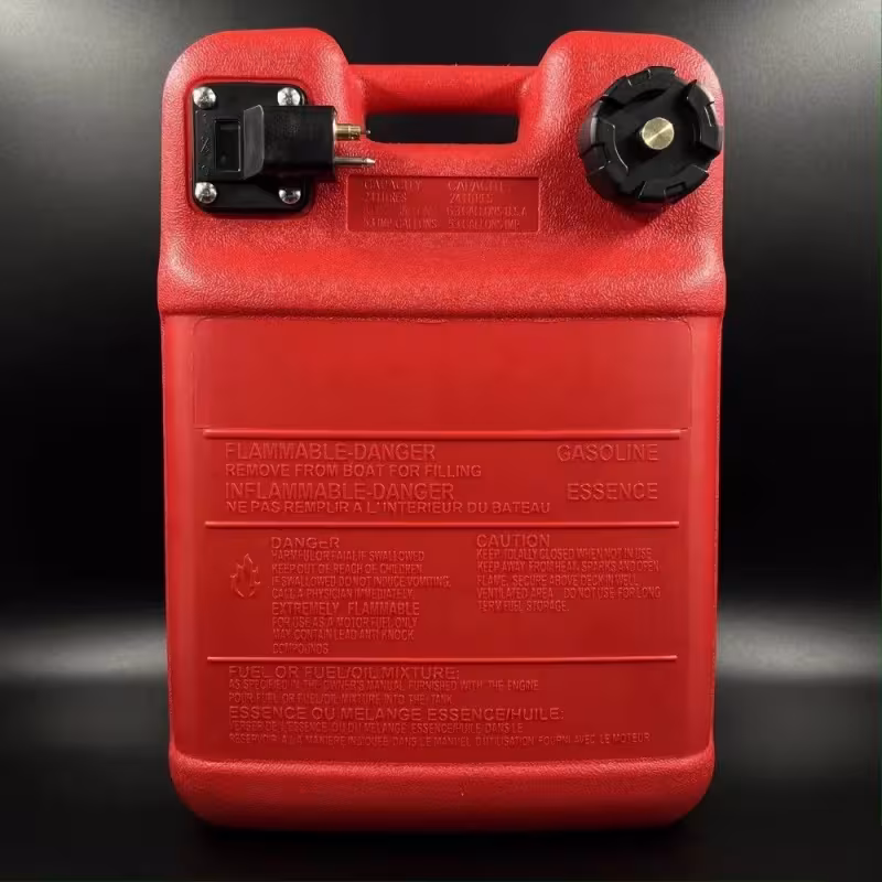 Бак переносной топливный Gladiator 15A-304001, 24 л