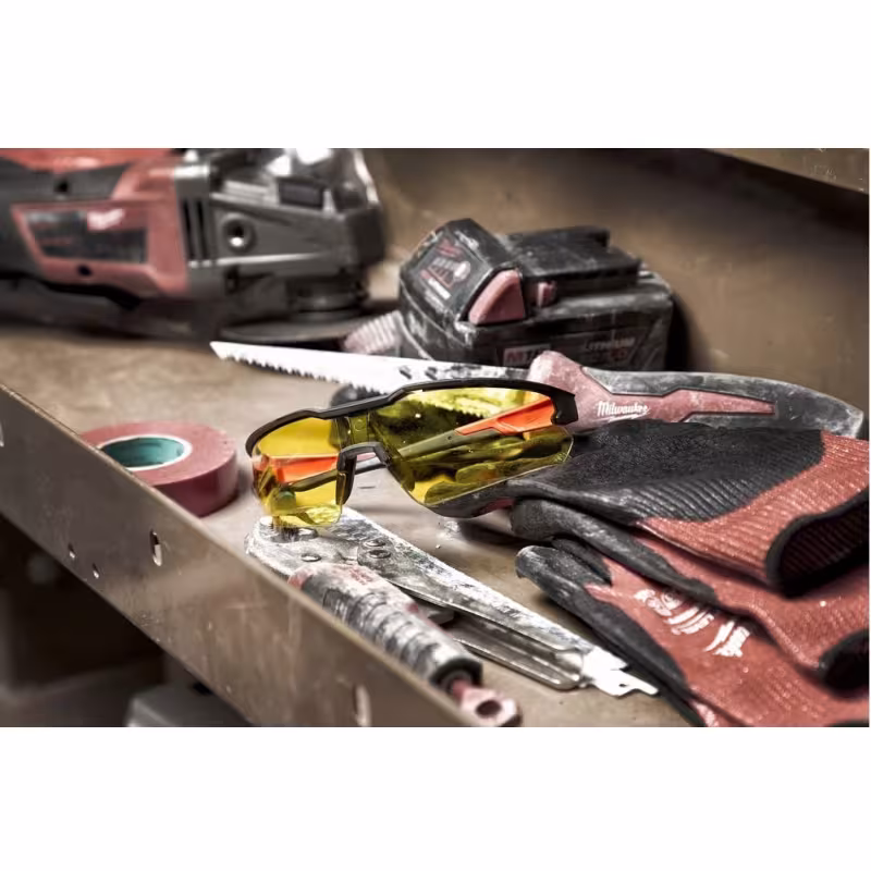 Очки защитные открытые Milwaukee Enhanced