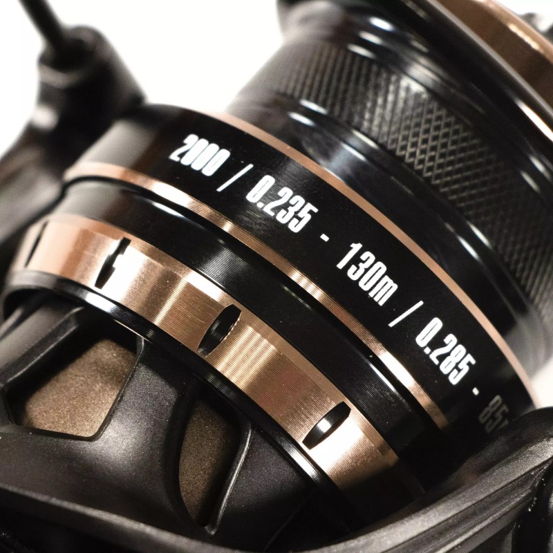 Катушка безынерционная Волжанка Volzhanka Stalker 2000