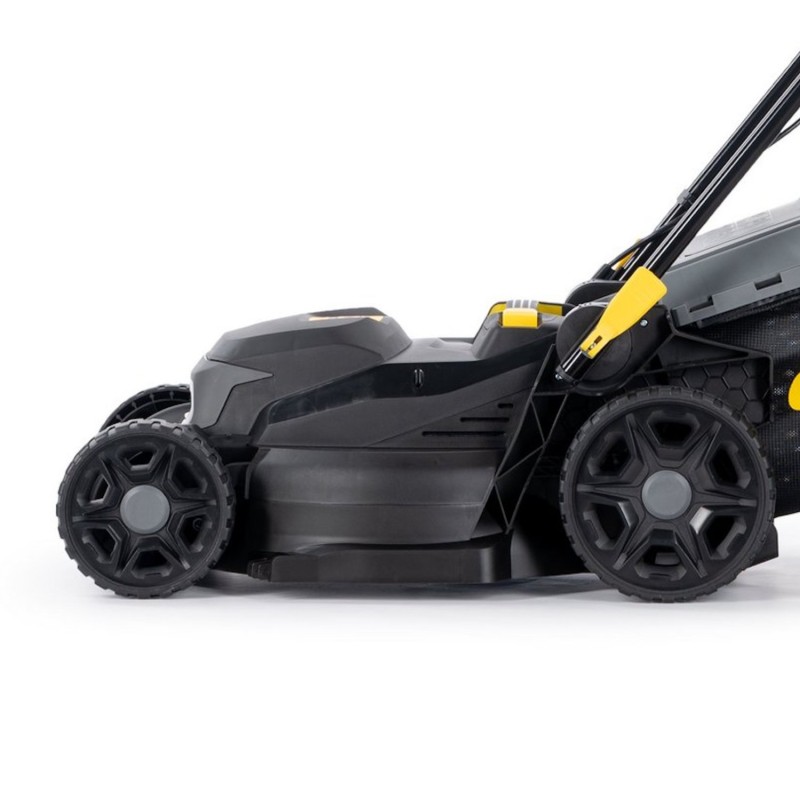 Газонокосилка электрическая Champion EM4419