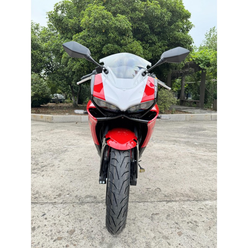 Мотоцикл спортивный TMBK Idealist 400 Red/White