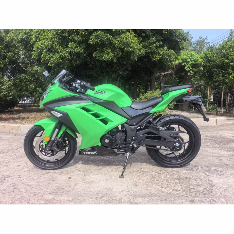 Мотоцикл спортивный TMBK Ninja 400 Green