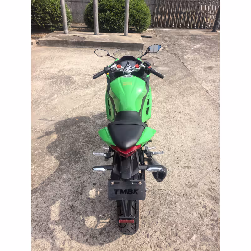 Мотоцикл спортивный TMBK Ninja 400 Green