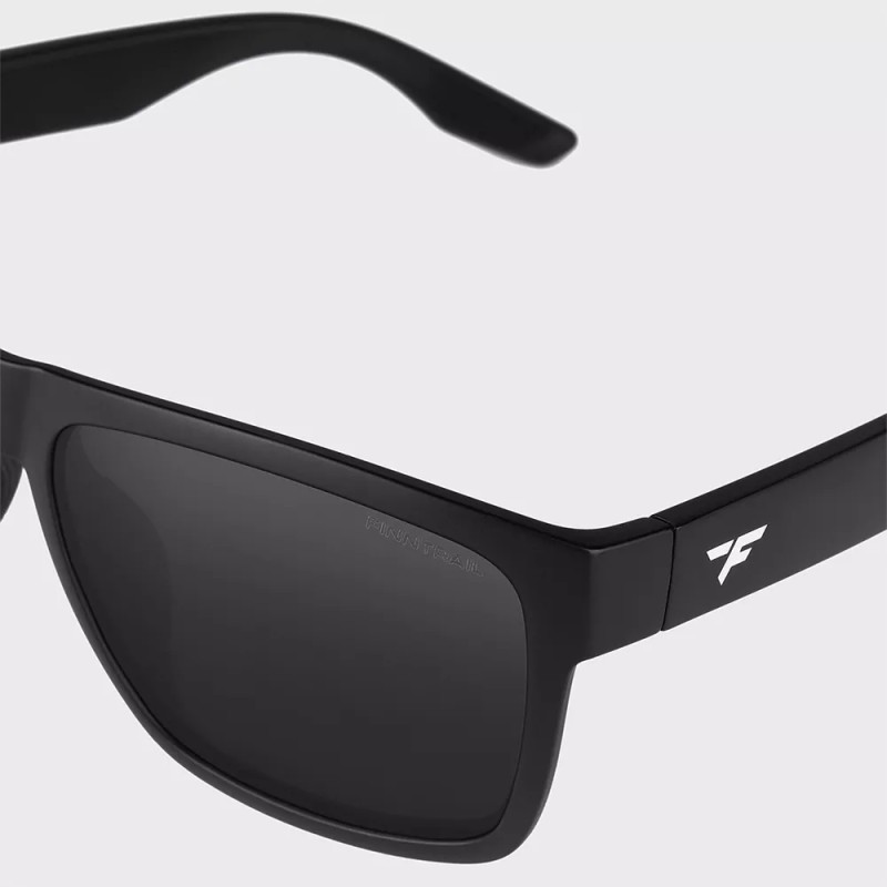 Очки поляризационные Finntrail Pursuit 1090 Black, черный, размер универсальный