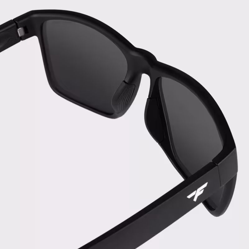 Очки поляризационные Finntrail Pursuit 1090 Black, черный, размер универсальный