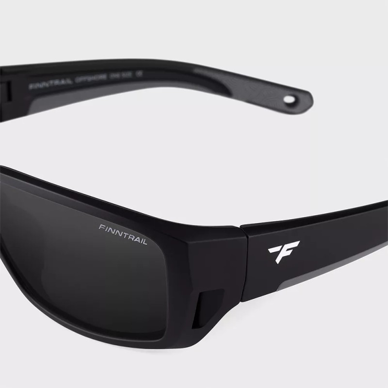 Очки поляризационные Finntrail Offshore 1092 Black, черный