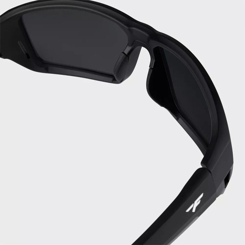 Очки поляризационные Finntrail Offshore 1092 Black, черный