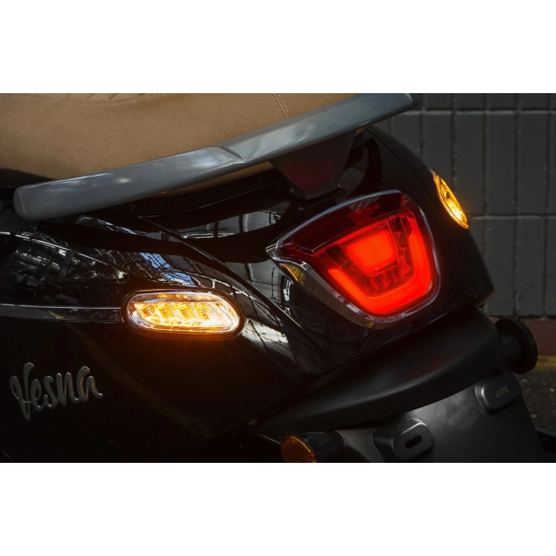 Скутер Minsk Vesna 50, красный