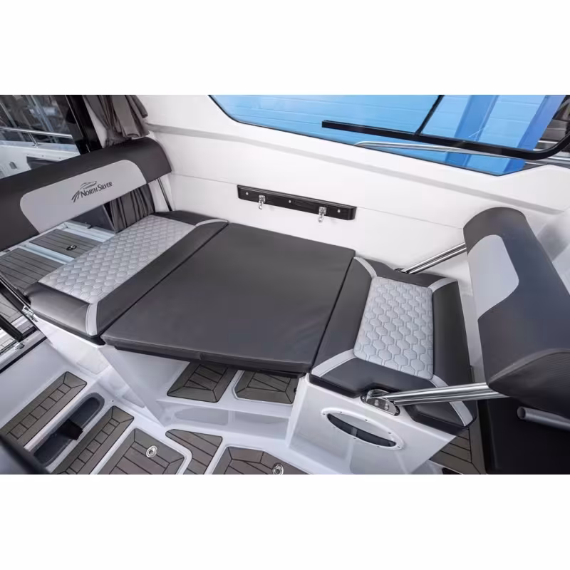 Лодка моторная NorthSilver Star Cabin 780 с мотором Mercury V 350 XL Verado AMS