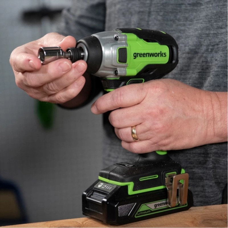 Гайковерт аккумуляторный ударный Greenworks GD24ID3