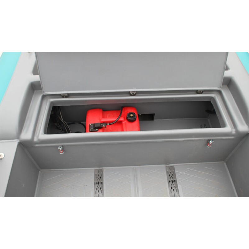 Лодка надувная РИБ с рулевой консолью Angler Tornado 470, серый/оранжевый