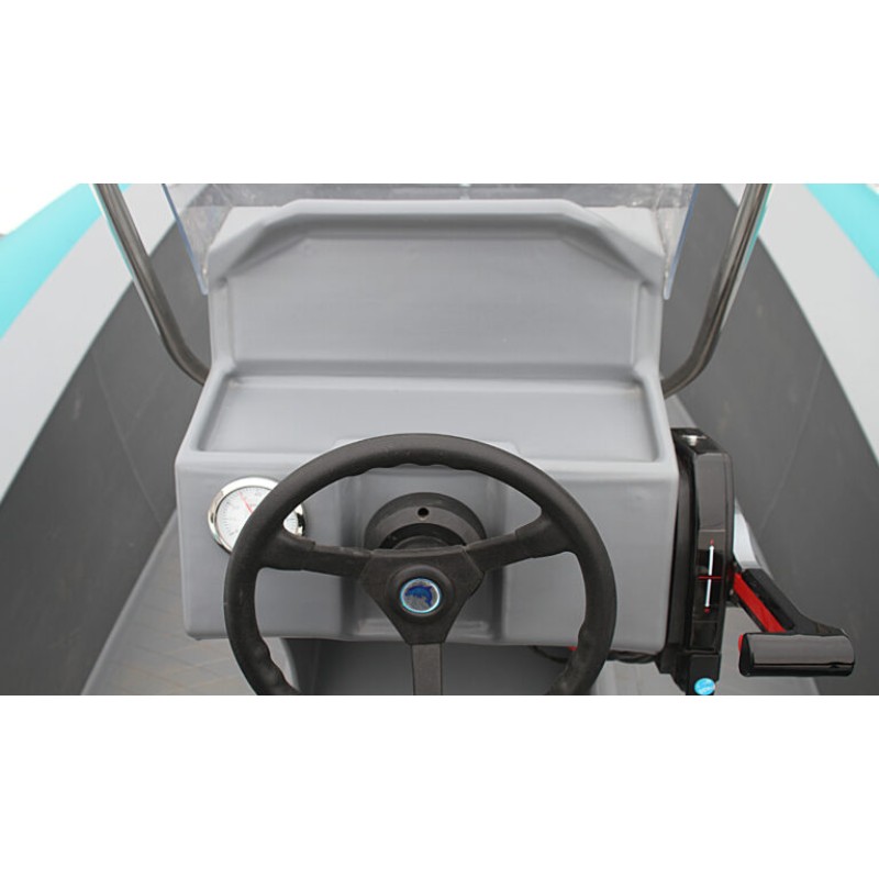 Лодка надувная РИБ с рулевой консолью Angler Tornado 470, серый/оранжевый