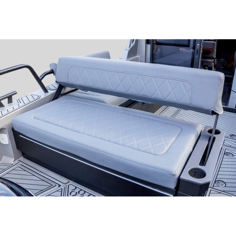 Судно моторное маломерное Vboats Voyager 850 Cabin