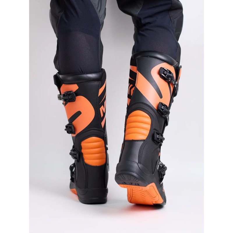 Мотоботы Starezzi Milano black/orange, черный/оранжевый, размер 40