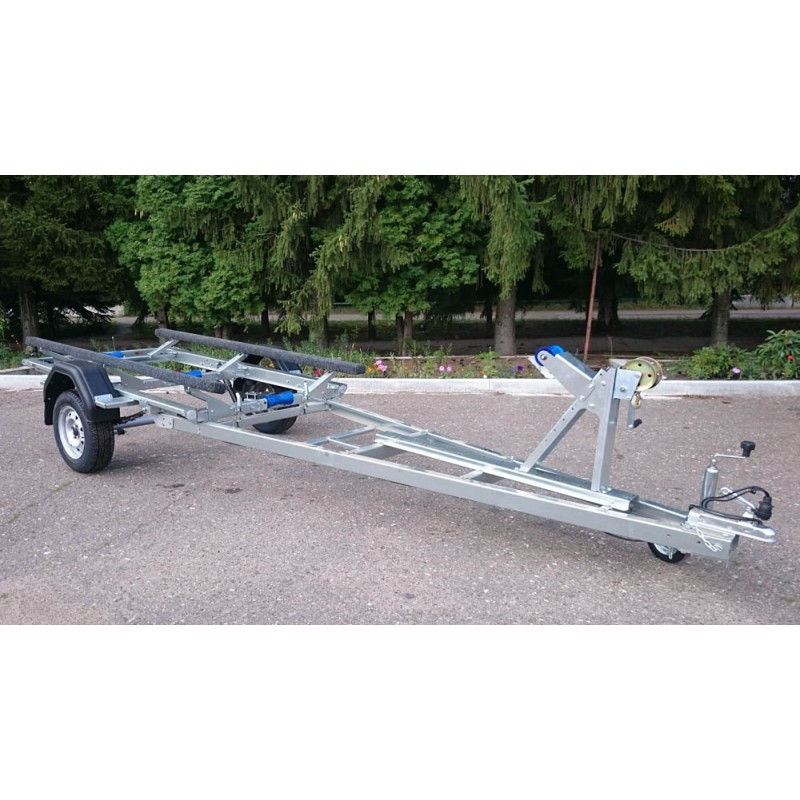 Прицеп лодочный одноосный ССТ 7132-15, ложементы, опорное колесо