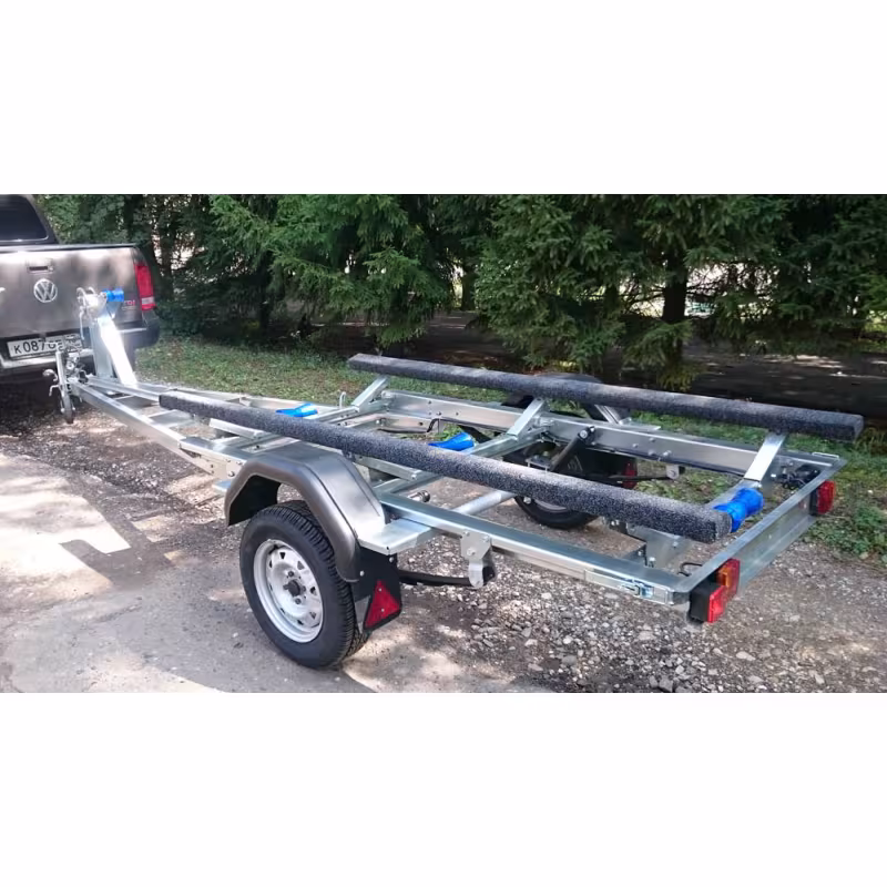 Прицеп лодочный одноосный ССТ 7132-15, ложементы, опорное колесо