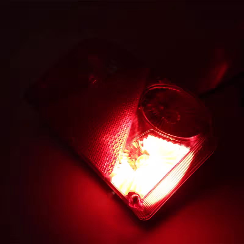 Фонарь задний правый Ledworker  TR 001 байонет R