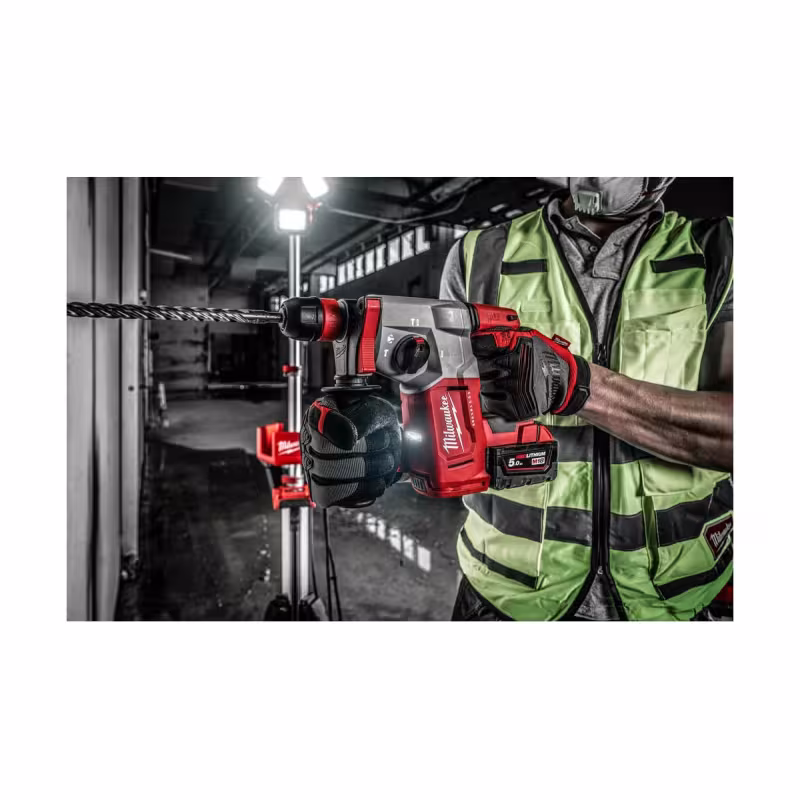 Перфоратор аккумуляторный Milwaukee M18 BLHX-502