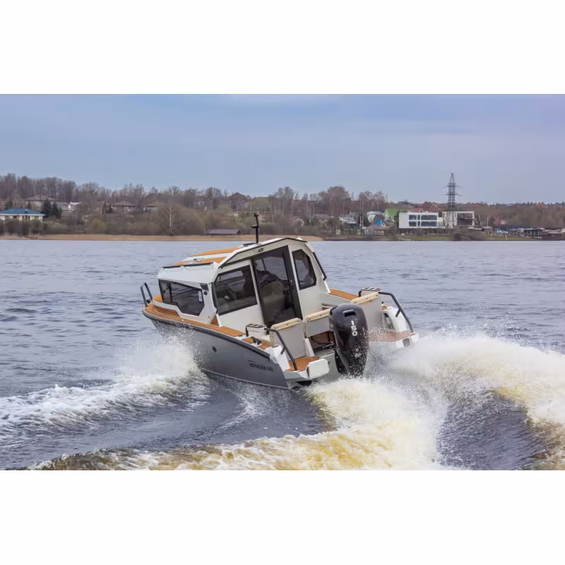 Судно моторное маломерное VBoats Voyager 600 Cabin