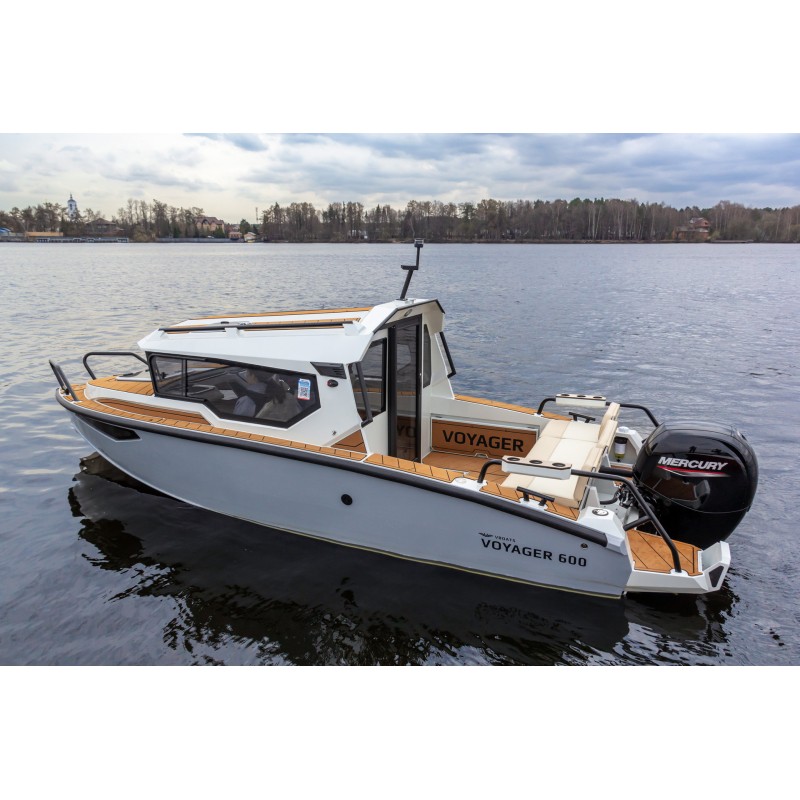 Судно моторное маломерное VBoats Voyager 600 Cabin