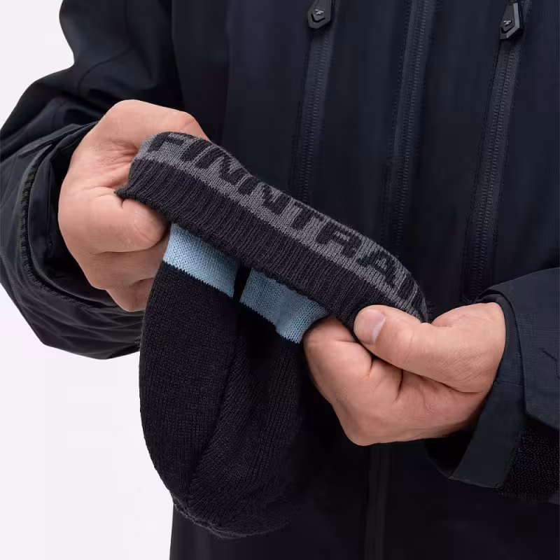 Шапка Finntrail Daily 9727 GraphiteBlue, акрил, черный/синий, размер M-L