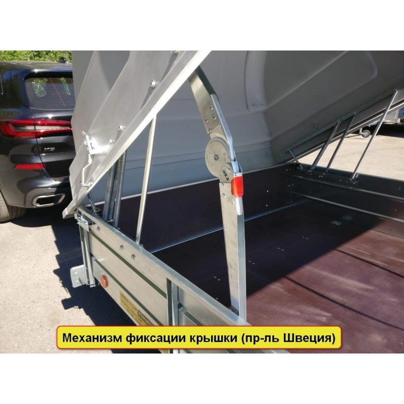 Прицеп бортовой одноосный Вектор ЛАВ 81012 Евро с крышкой, высокий борт