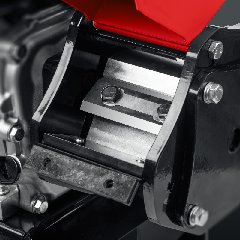 Измельчитель бензиновый Зубр БИС-50