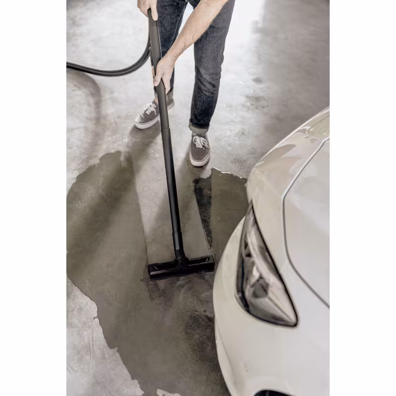 Пылесос Karcher WD 3 V-17/4/20 для сухой и влажной уборки