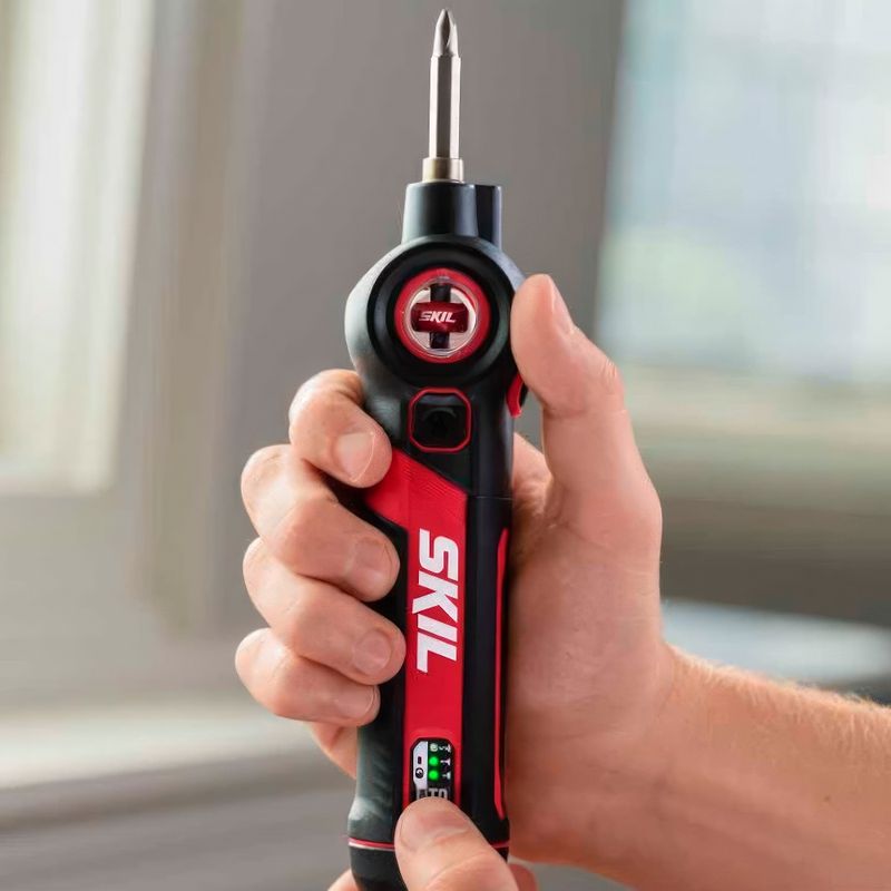 Отвертка аккумуляторная Skil SD5619 Twist 2.0