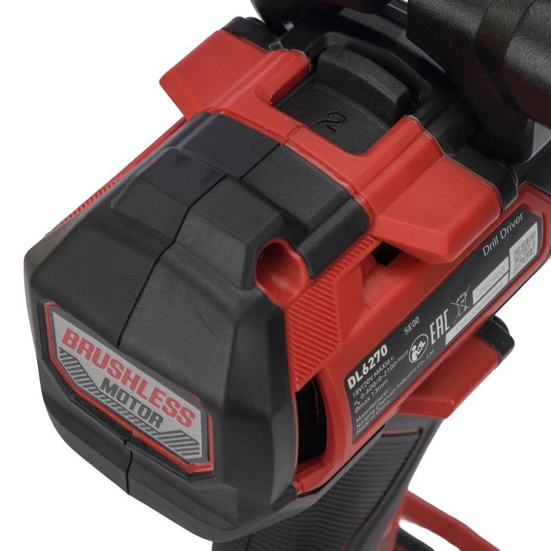 Дрель-шуруповерт аккумуляторная Skil DL6270