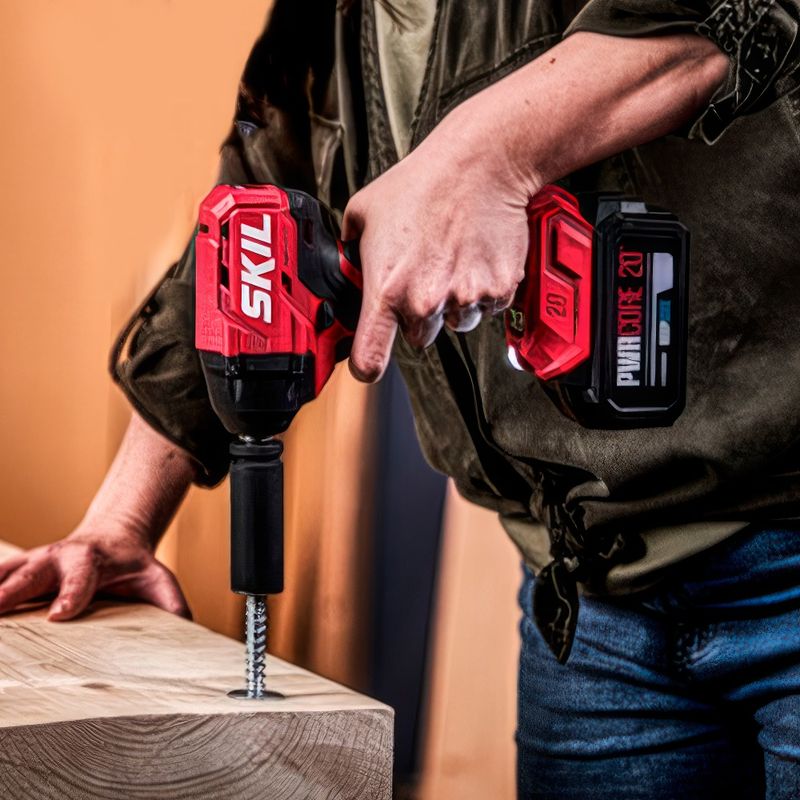 Гайковерт аккумуляторный ударный Skil IW6720 (с АКБ и ЗУ)