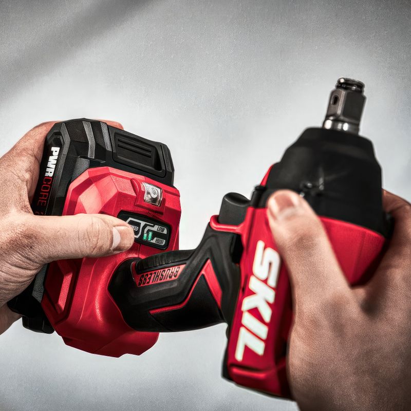 Гайковерт аккумуляторный ударный Skil IW6720