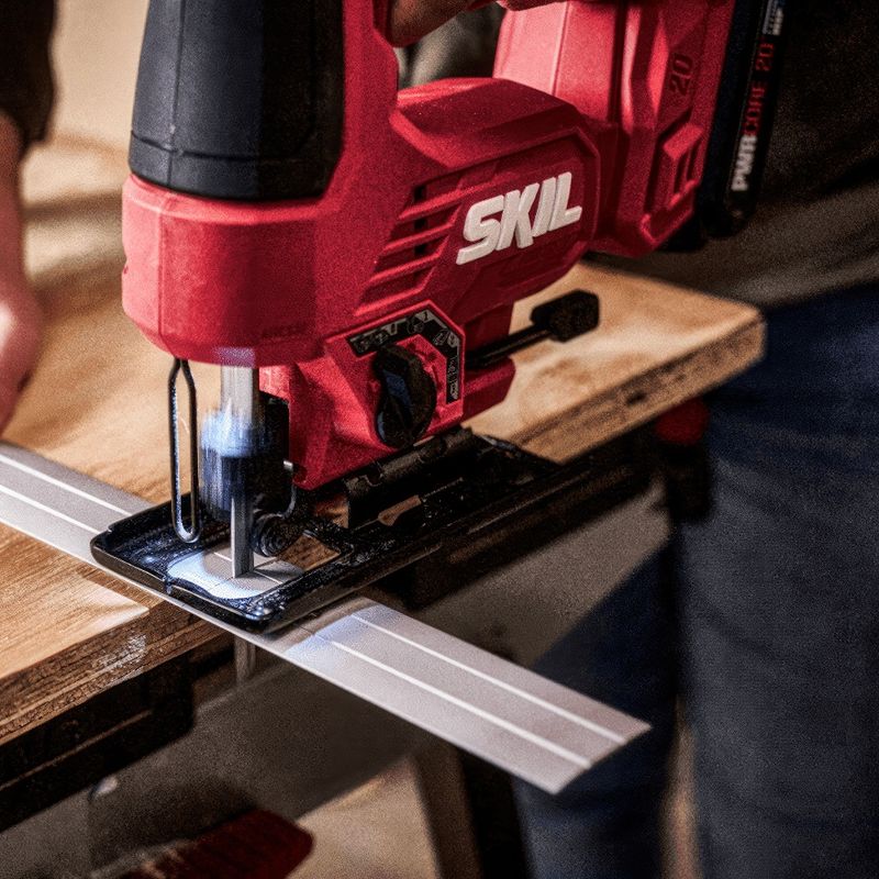 Лобзик аккумуляторный Skil JS8290