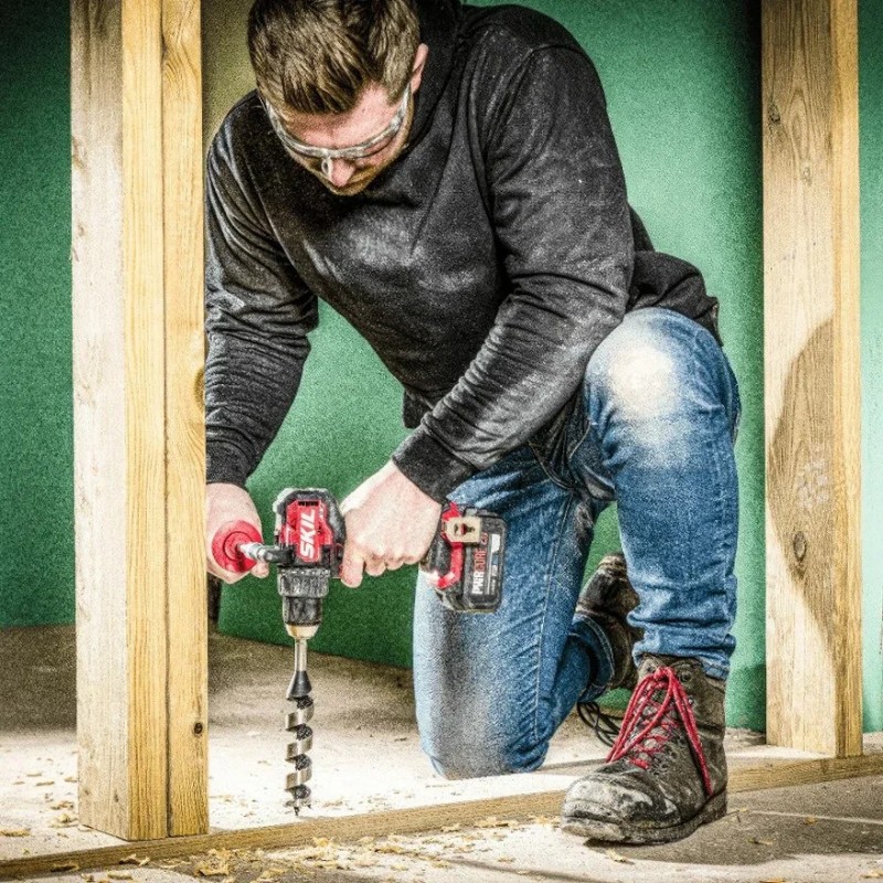 Дрель-шуруповерт аккумуляторная Skil DL6270 (с двумя АКБ)