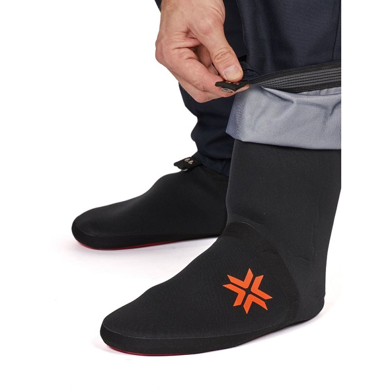 Полукомбинезон забродный Norfin Defender, мембрана, хаки/черный, размер MS